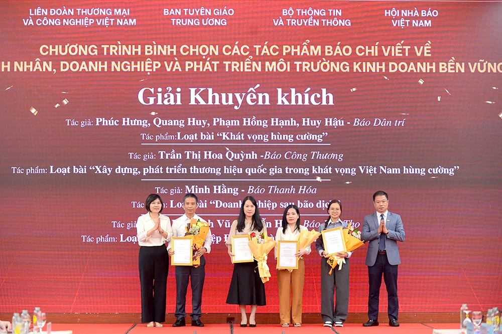 Diễn đàn Báo chí và Doanh nghiệp năm 2024