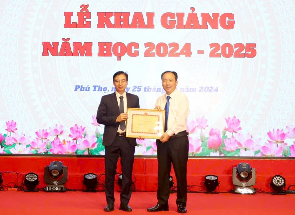 Trường Cao đẳng Y tế Phú Thọ khai giảng năm học 2024-2025