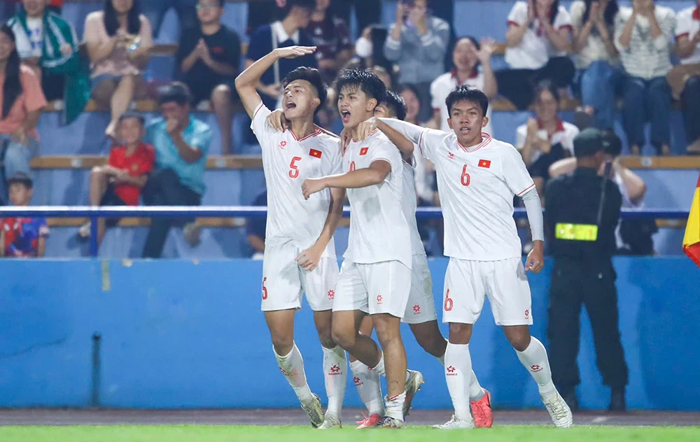 U17 Việt Nam giành quyền tự quyết sau chiến thắng trước U17 Myanmar