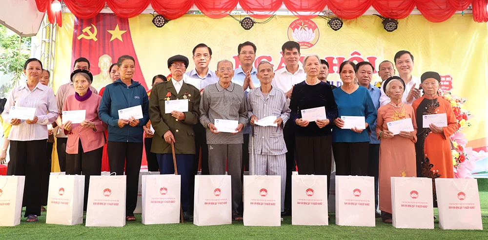 Ngày hội Đại đoàn kết toàn dân tộc tại huyện Tam Nông
