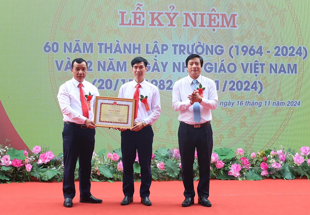Trường THCS Thụy Vân kỷ niệm 60 năm thành lập