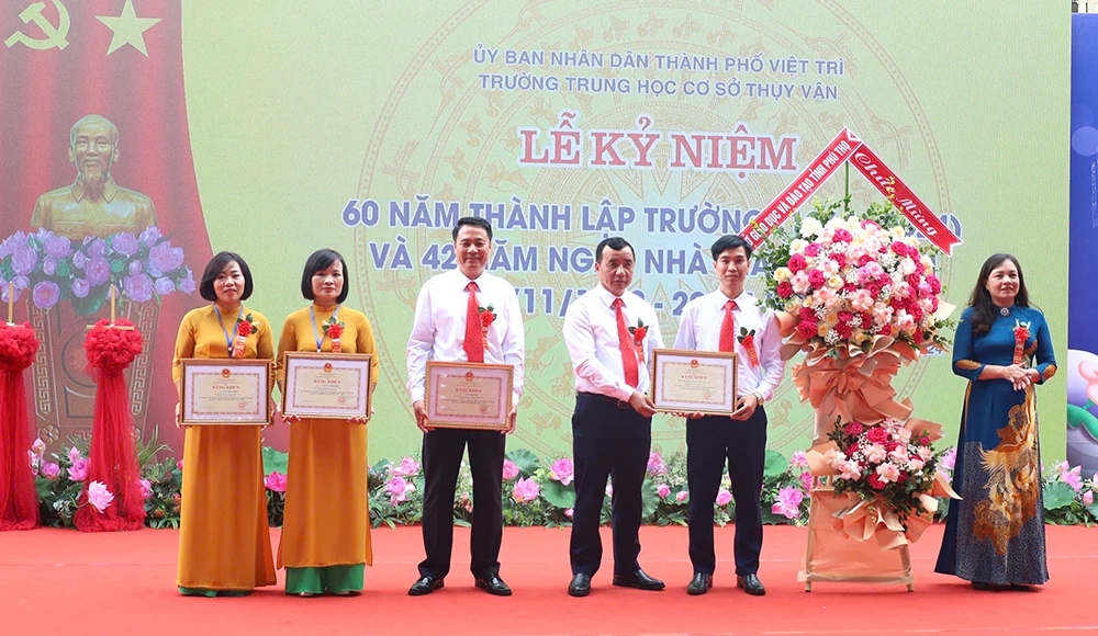 Trường THCS Thụy Vân kỷ niệm 60 năm thành lập