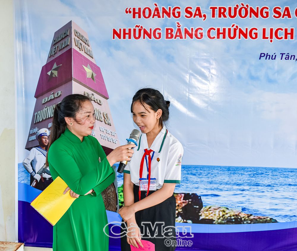 Nâng ý thức giữ gìn biển đảo