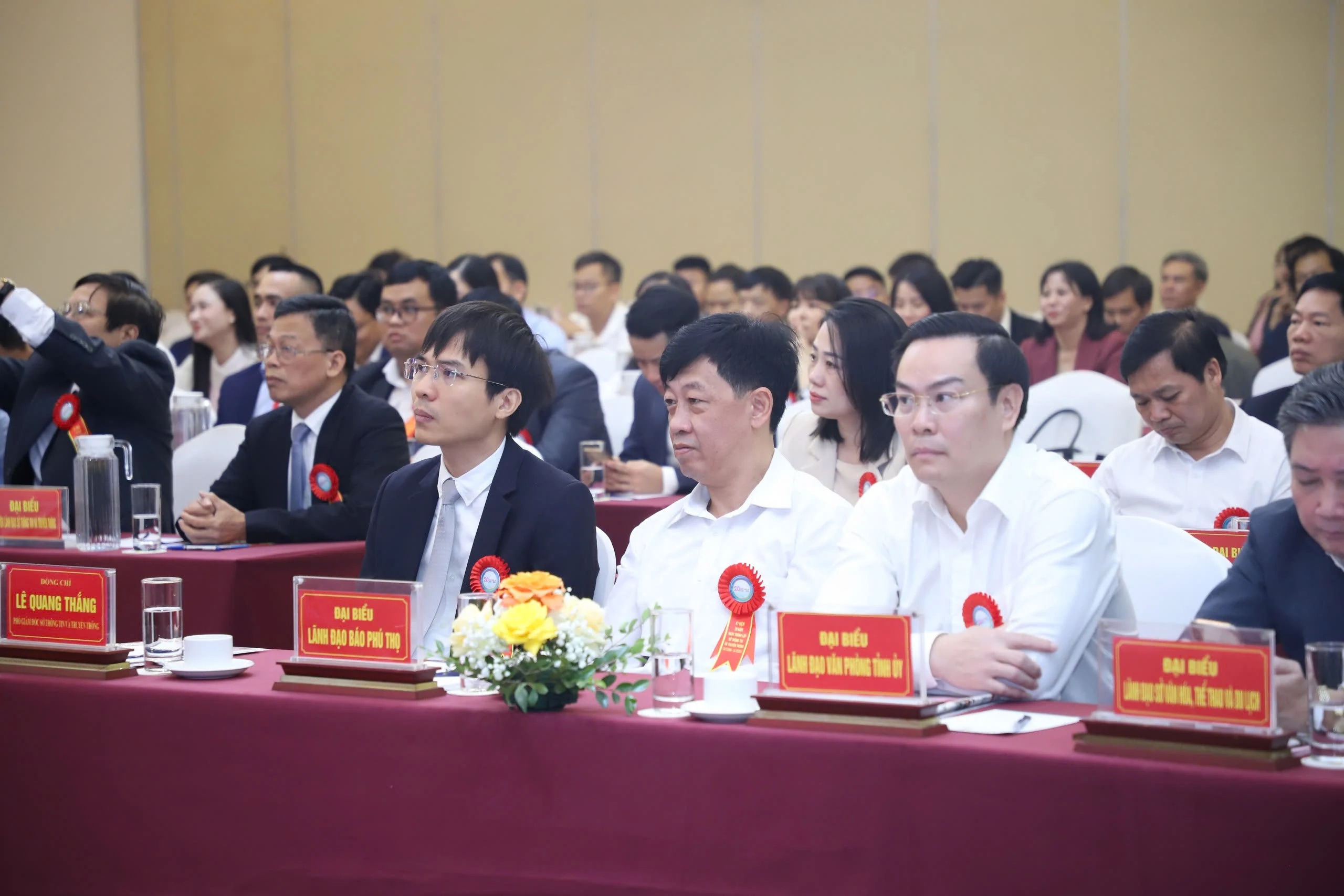 Sở Thông tin và Truyền thông: Đón nhận Huân chương Lao động hạng Nhì và gặp mặt kỷ niệm 20 năm ngày thành lập