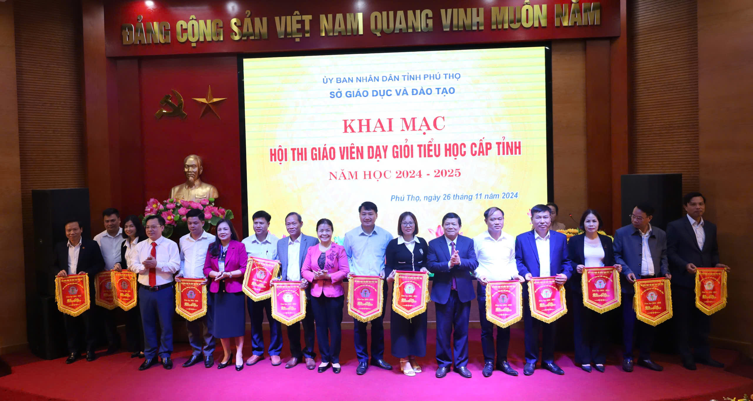 Khai mạc hội thi giáo viên dạy giỏi tiểu học cấp tỉnh