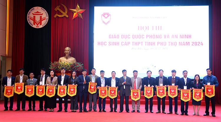 Khai mạc Hội thi Giáo dục quốc phòng an ninh học sinh cấp THPT tỉnh Phú Thọ