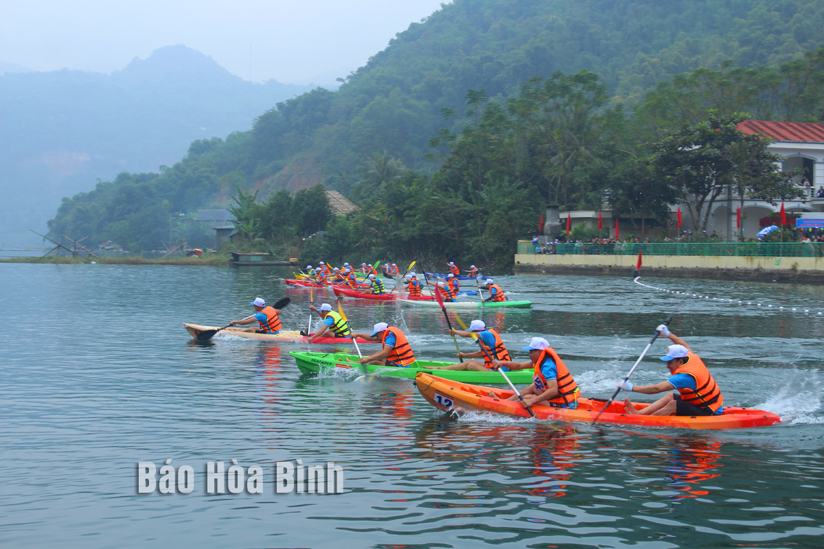 Dấu ấn phát triển du lịch cộng đồng ở huyện vùng cao Đà Bắc