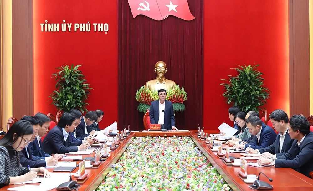 The arrangement and streamlining of the political system apparatus must follow the Central’s instructions.