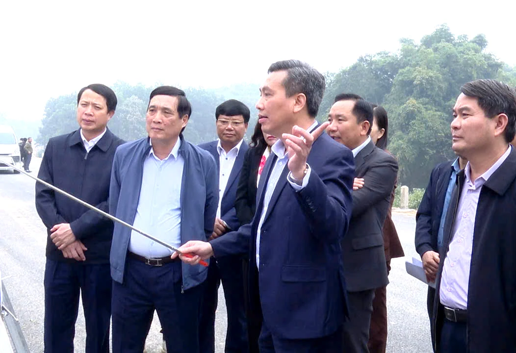 Bí thư Tỉnh ủy Bùi Minh Châu kiểm tra tiến độ một số dự án trọng điểm tại Thanh Ba
