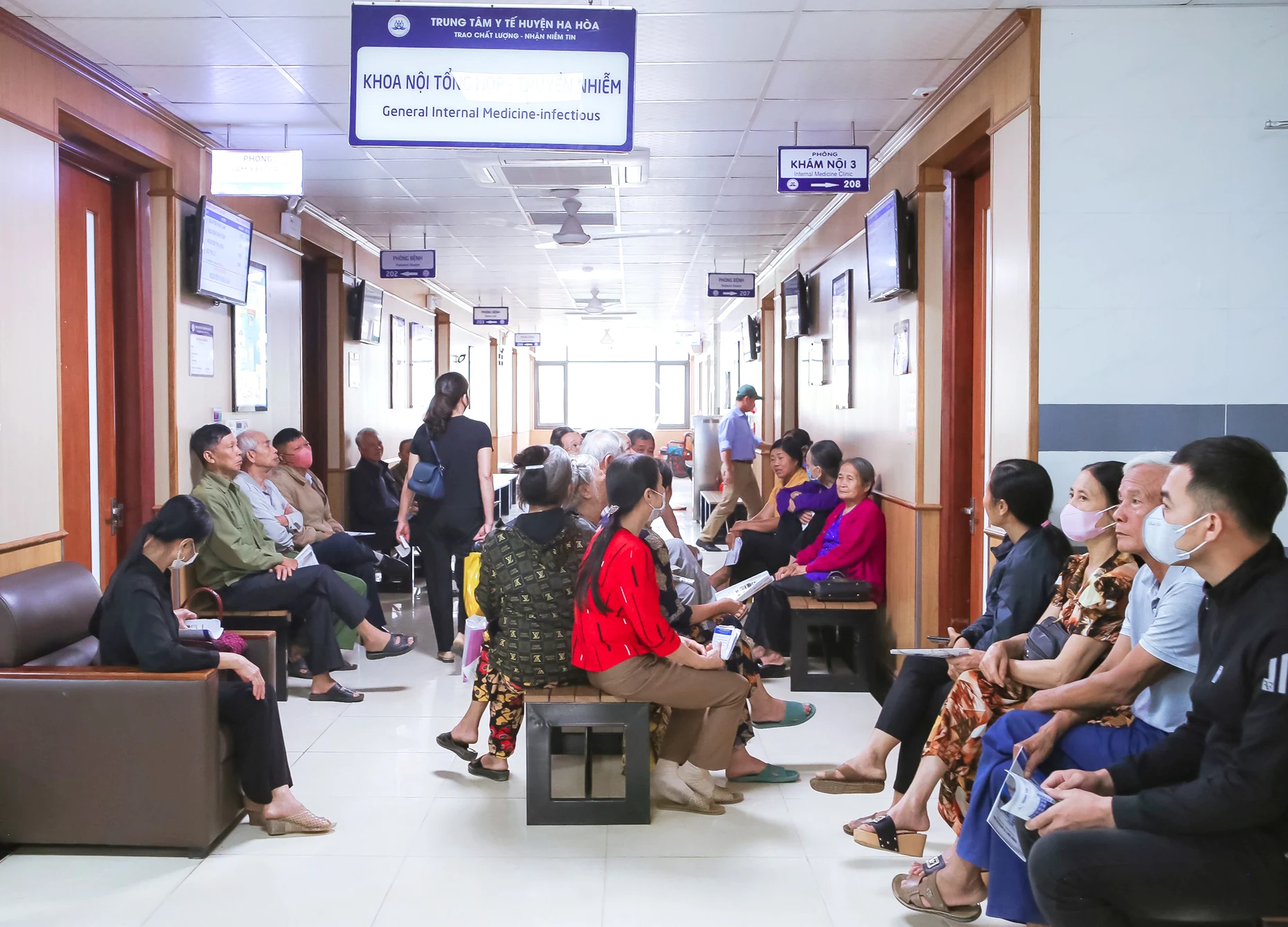 Nỗ lực vì sức khỏe Nhân dân