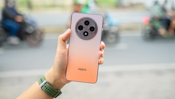 So sánh OPPO Reno13 F vs Reno12 F, nên mua loại nào?