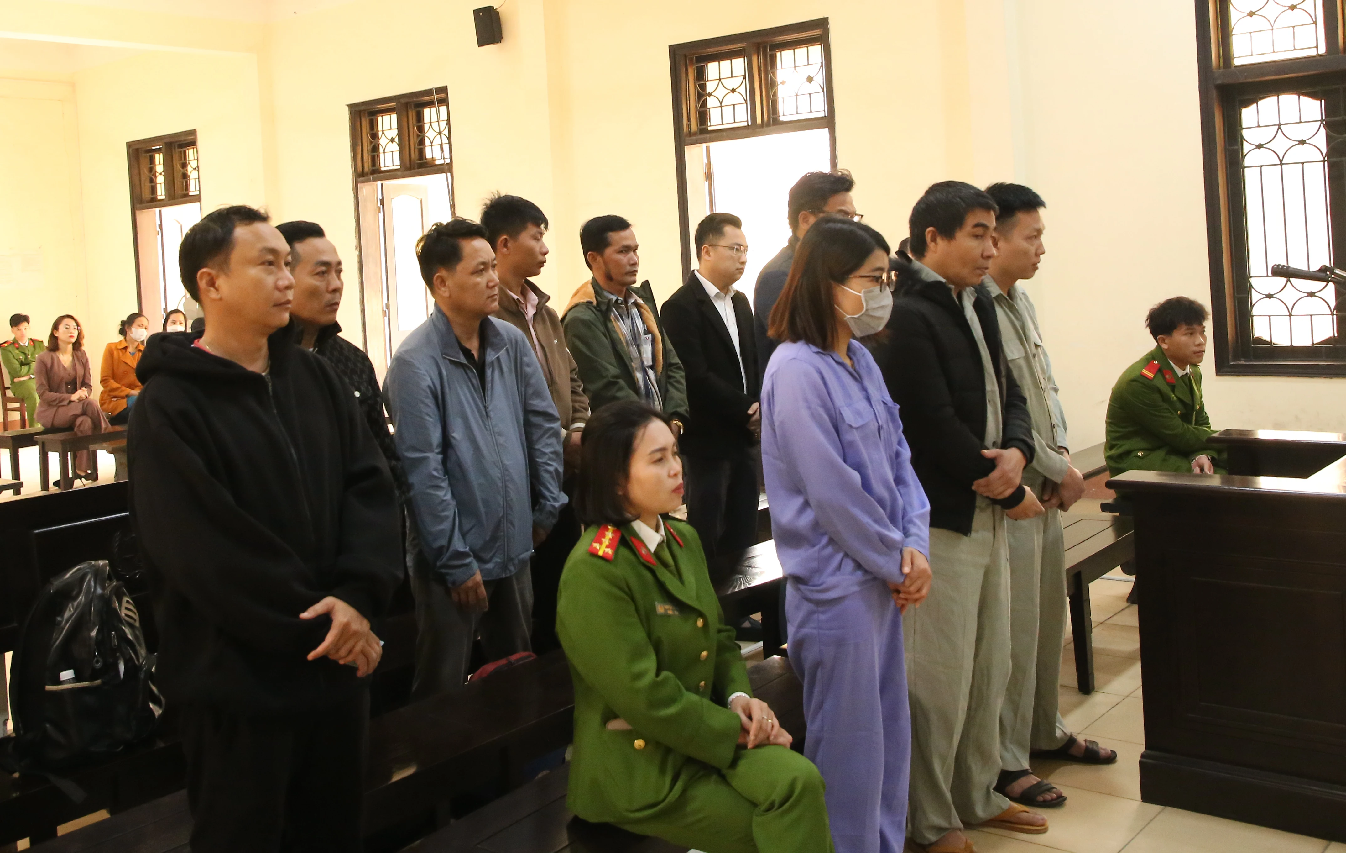 Xét xử 171 bị cáo trong đường dây mua bán hóa đơn trái phép giai đoạn 2