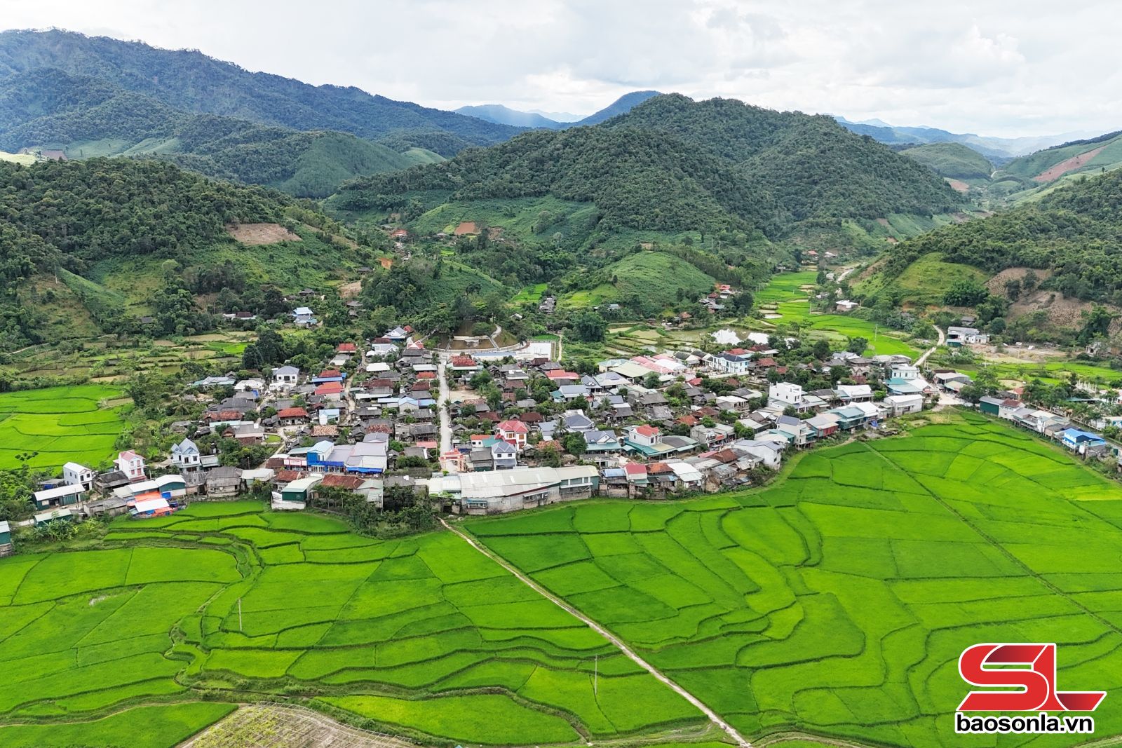 Bản sắc truyền thống- Phát triển du lịch nông thôn