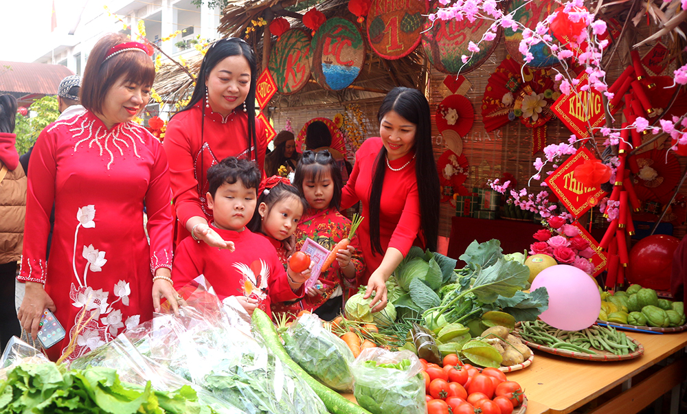 Xuân yêu thương - Tết sum vầy