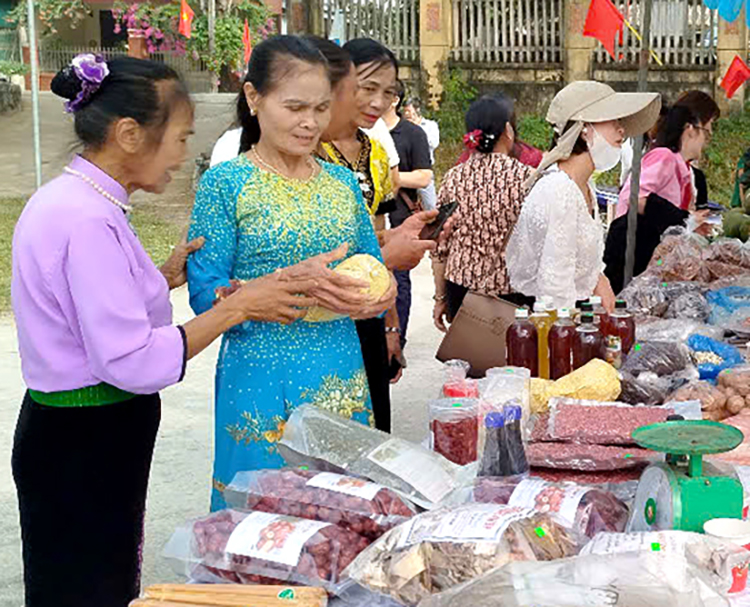 Đưa sản phẩm làng nghề vươn xa