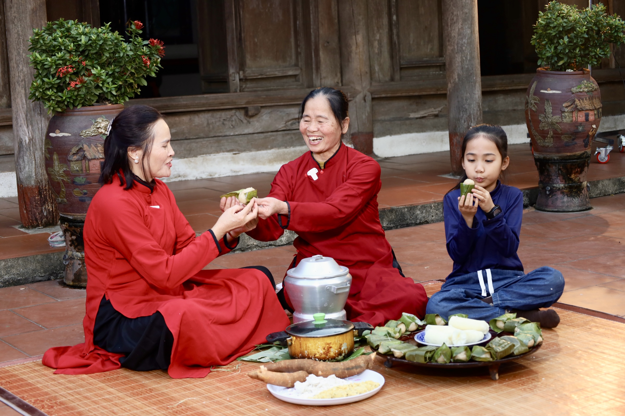 Bánh sắn Hùng Lô - món ngon làng cổ