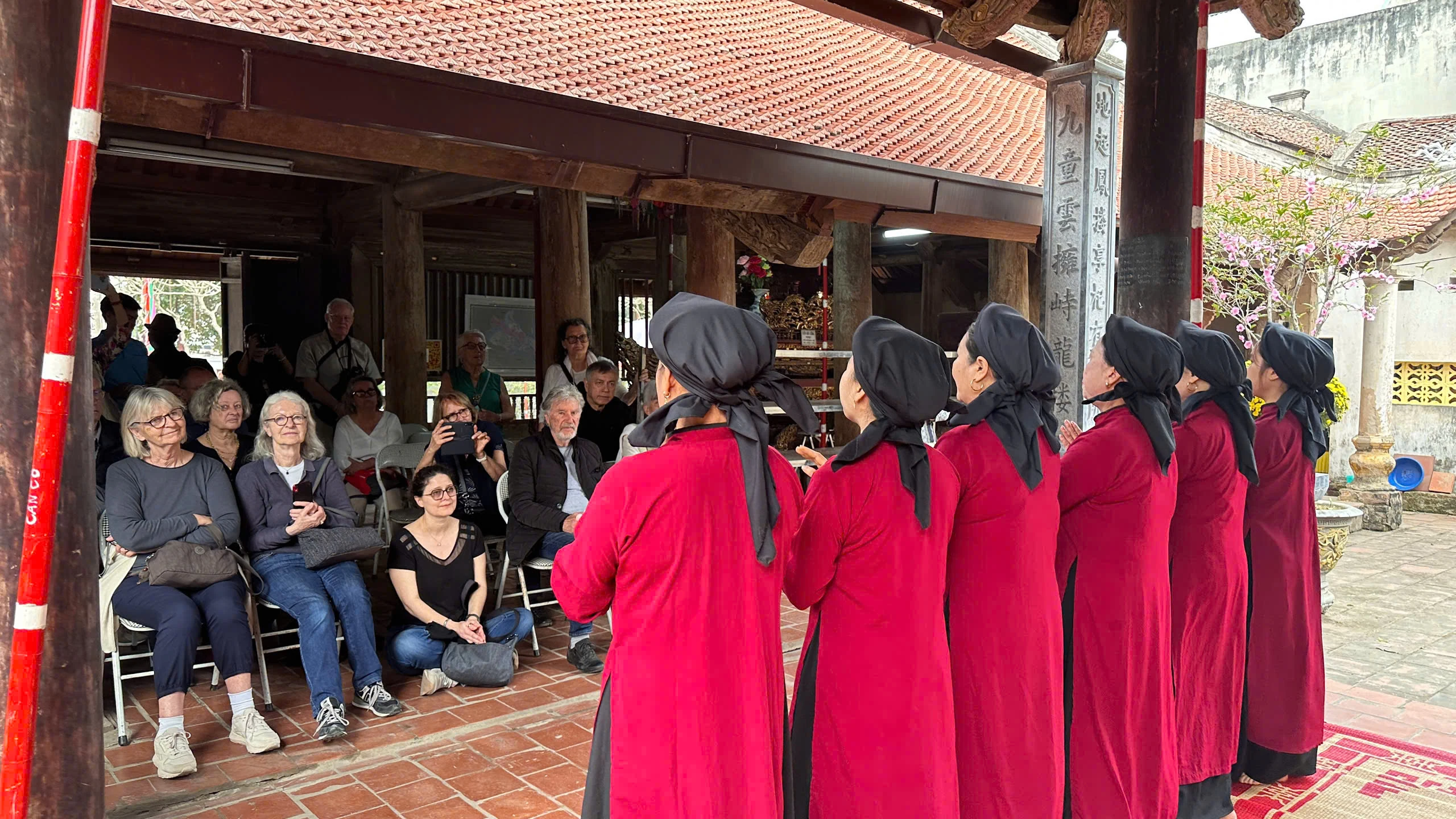International visitors enjoy exploring tourism in Hung Lo ancient village