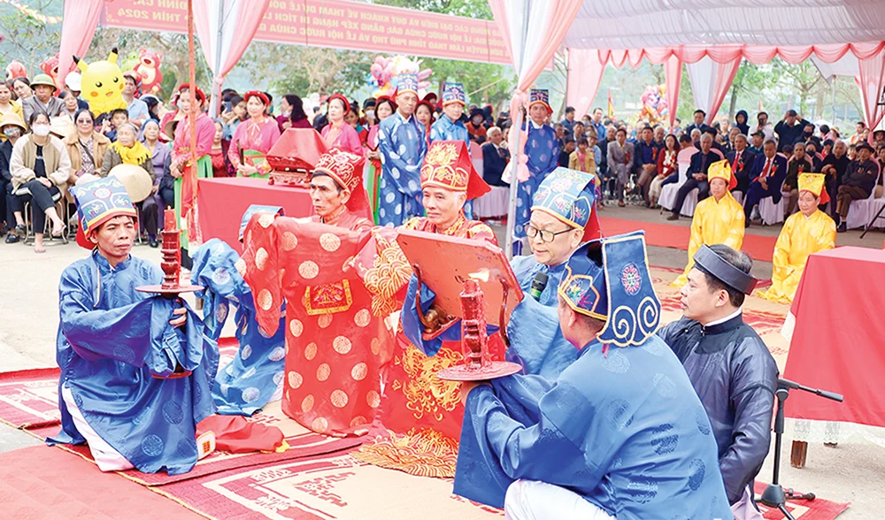 Safe and civilized spring festivals