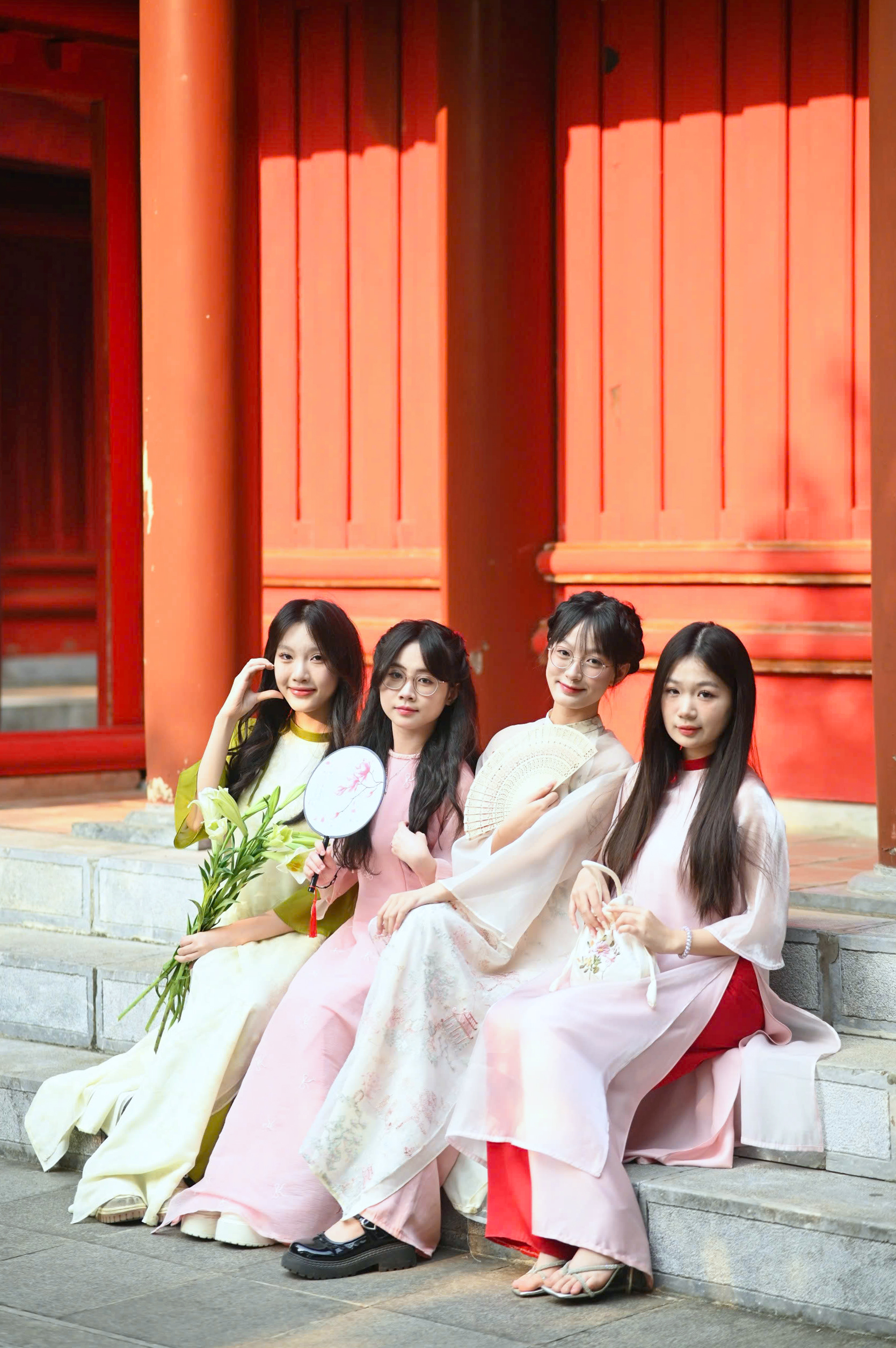 The Ao Dai Welcomes Spring