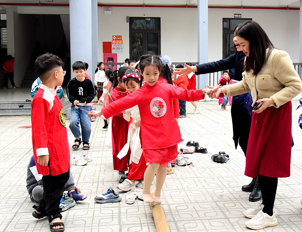 Exciting Experiences of Traditional Tet Festival