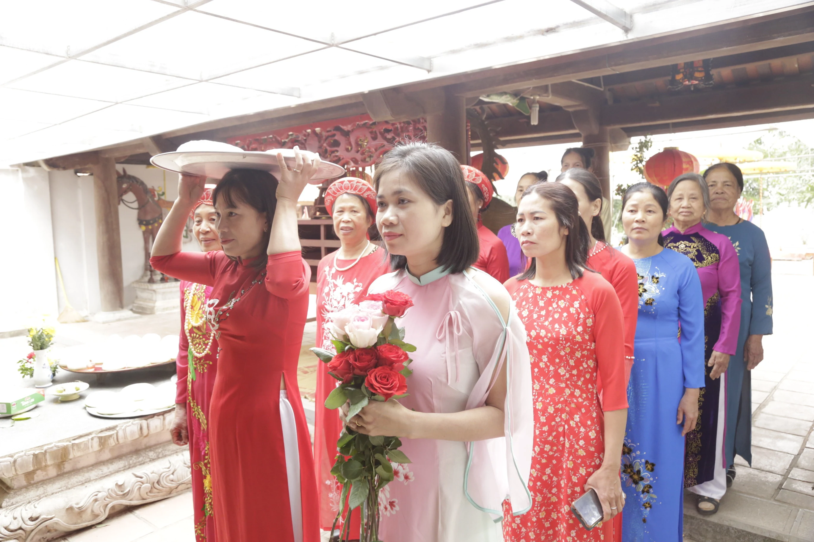 The custom of pounding rice cakes in Truc Phe village