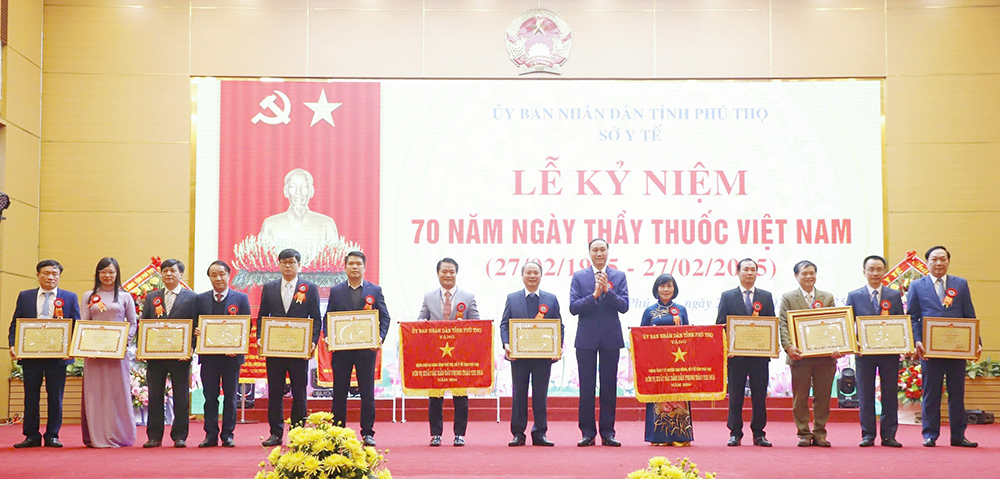 Kỷ niệm 70 năm Ngày thầy thuốc Việt Nam