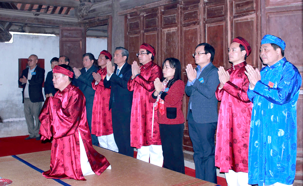 Lang Suong Temple Festival Opens