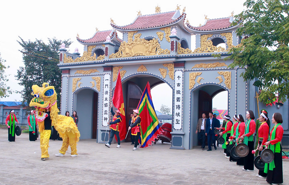 Lang Suong Temple Festival Opens