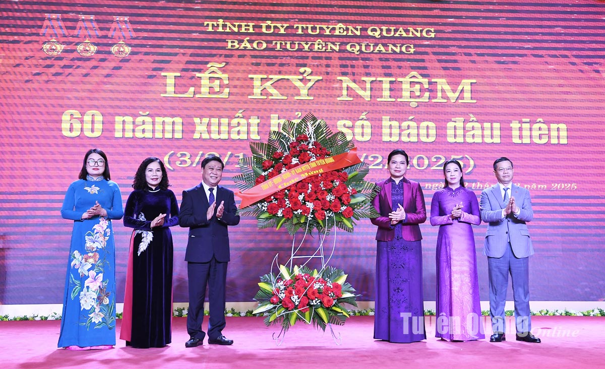 Báo Tuyên Quang tổ chức Lễ kỷ niệm 60 năm xuất bản số báo đầu tiên