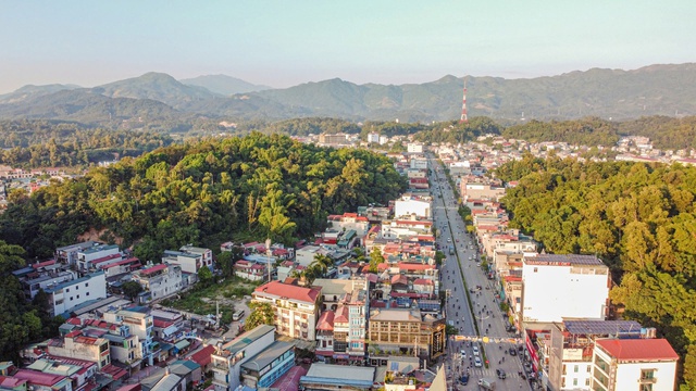 Tạm dừng triển khai các công trình, dự án, mua sắm trang thiết bị, ô tô trong quá trình sắp xếp bộ máy