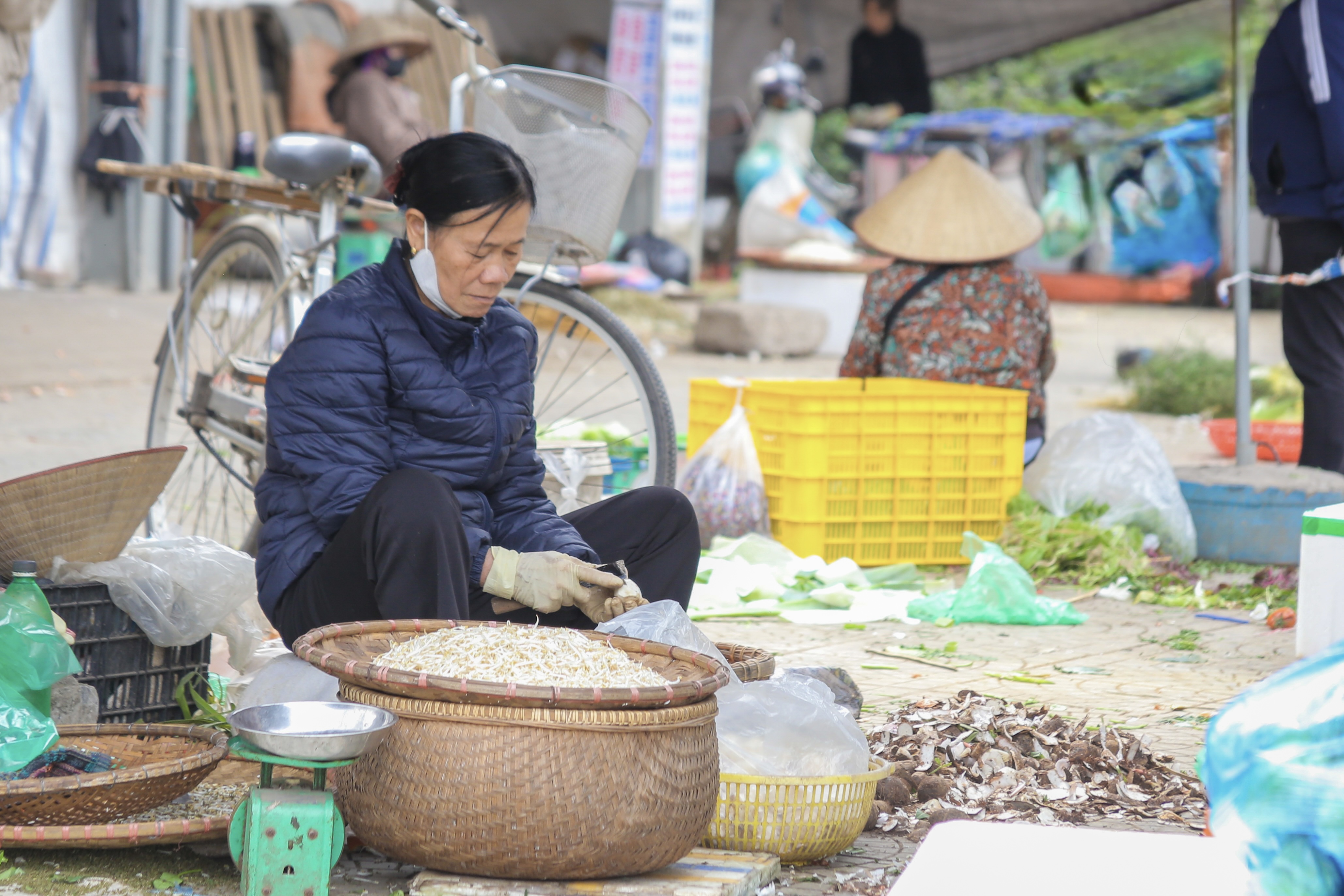 Nhọc nhằn mưu sinh trong ngày Quốc tế phụ nữ