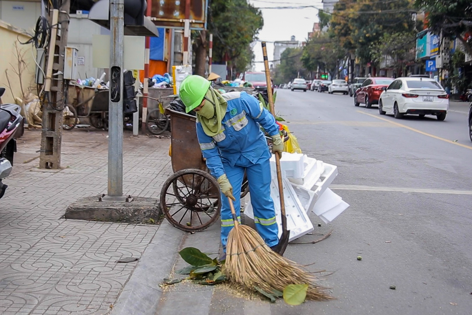 Nhọc nhằn mưu sinh trong ngày Quốc tế phụ nữ