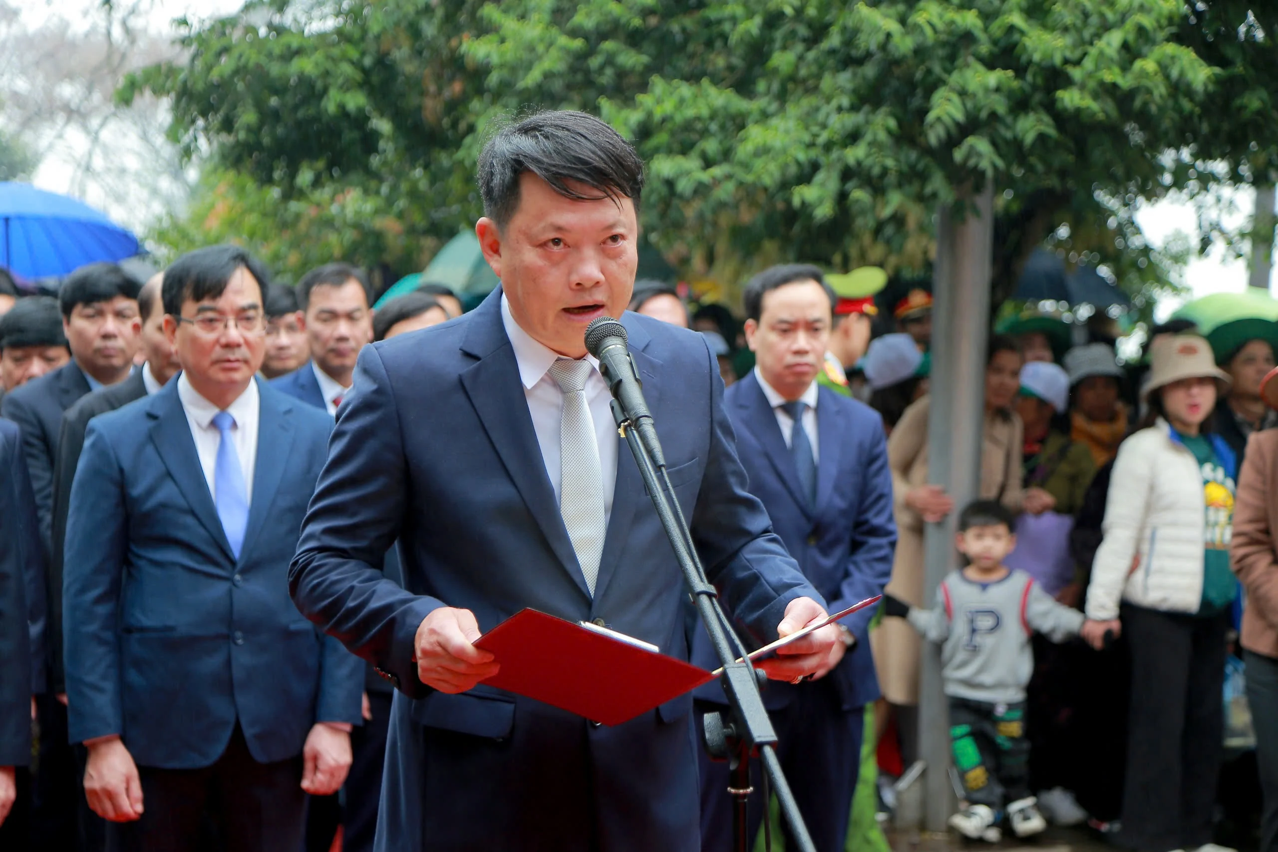 Huyện Thanh Thủy dâng hương tưởng niệm các Vua Hùng