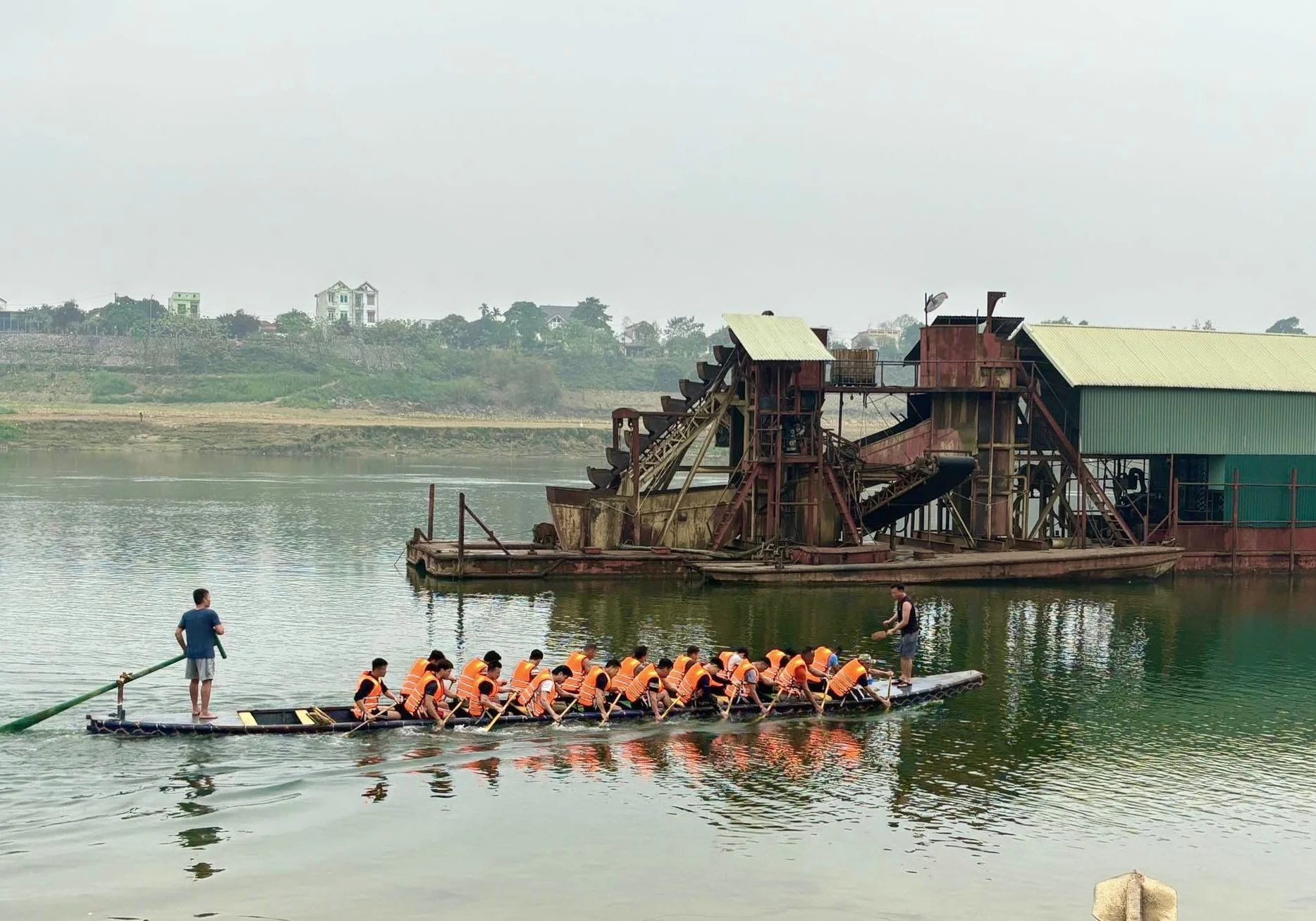 Vui hội Đền Hùng
