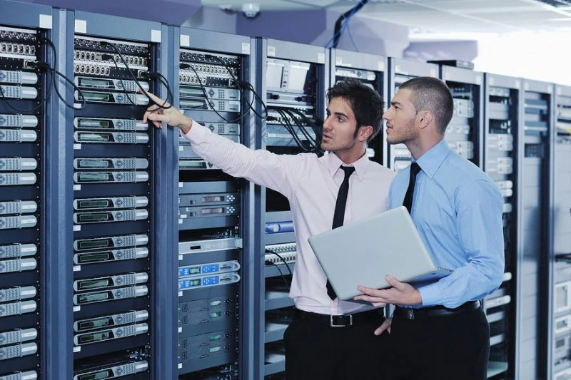 Công nghệ thông tin: Triển vọng nghề nghiệp và cơ sở đào tạo uy tín