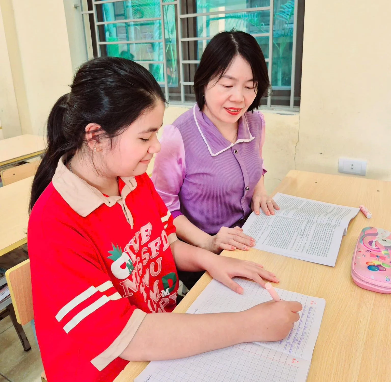 Lan tỏa tình yêu Tiếng Việt