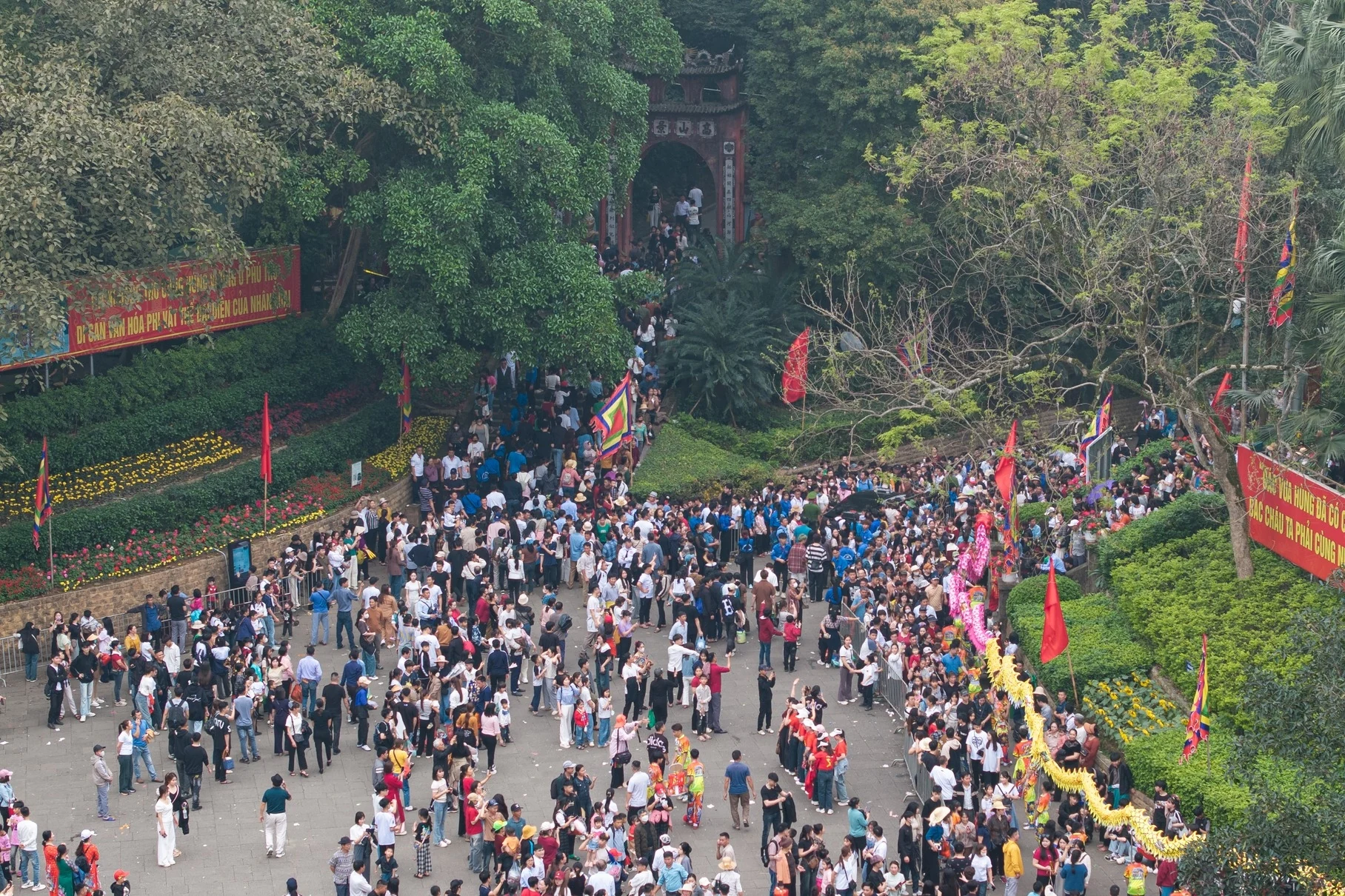 Reasons for choosing Phu Tho province and establishing the administrative center in Viet Tri city