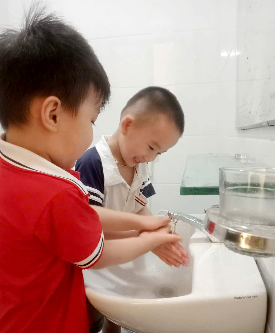 “Sạch từ trường học - Xanh từ hành động nhỏ”