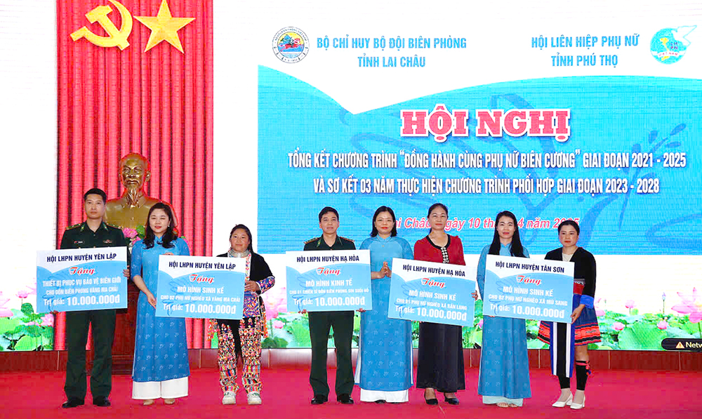 Đồng hành với phụ nữ biên cương