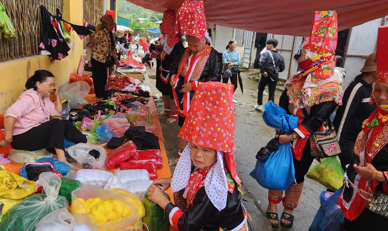 Hội Kiêng Gió - Tiếng gọi từ lòng núi của người Dao Thanh Phán