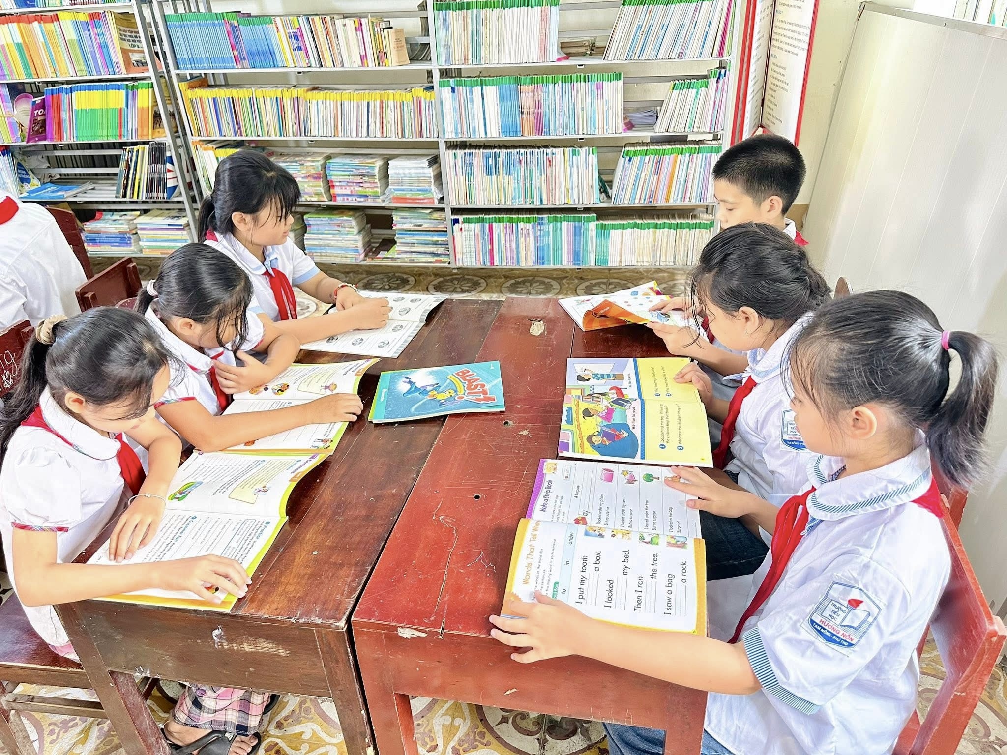 Nâng cao năng lực ngoại ngữ