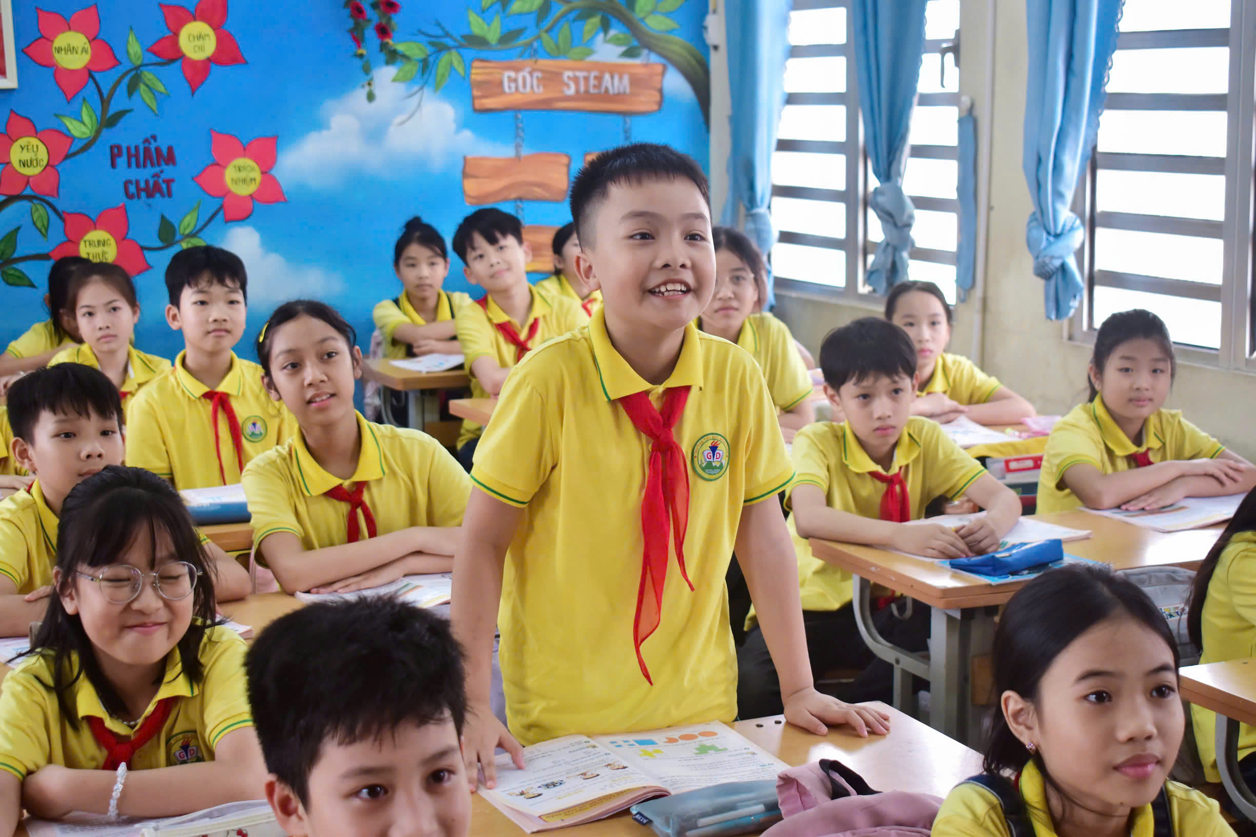 Thiếu nhi Đất Tổ thi đua học tập tốt, rèn luyện chăm