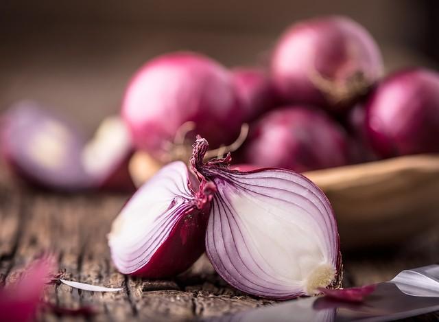7 loại thực phẩm giàu quercetin nên ăn hàng ngày để hỗ trợ bảo vệ tế bào