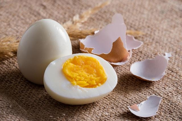 Cách ăn trứng tốt cho người tăng huyết áp