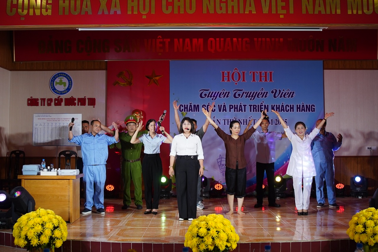 Công ty CP Cấp nước Phú Thọ tổ chức Hội thi tuyên truyền viên chăm sóc và phát triển khách hàng