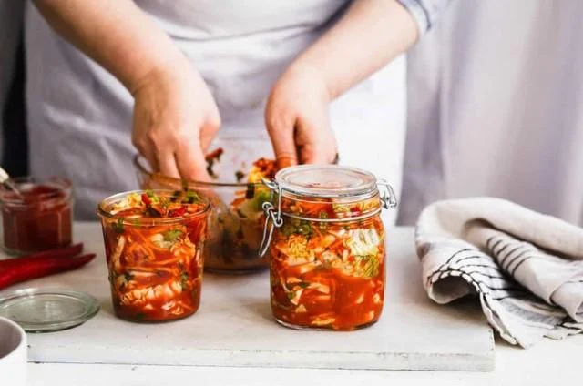 Cách làm dưa cải bắp ngon có lợi cho sức khỏe đường ruột