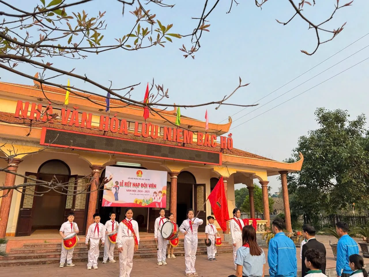 “Red addresses” where Uncle Ho’s footsteps remain