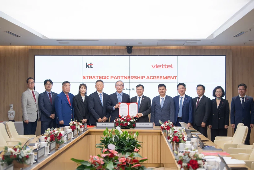 Viettel bắt tay doanh nghiệp Hàn Quốc thúc đẩy AI và chuyển đổi số ở Việt Nam