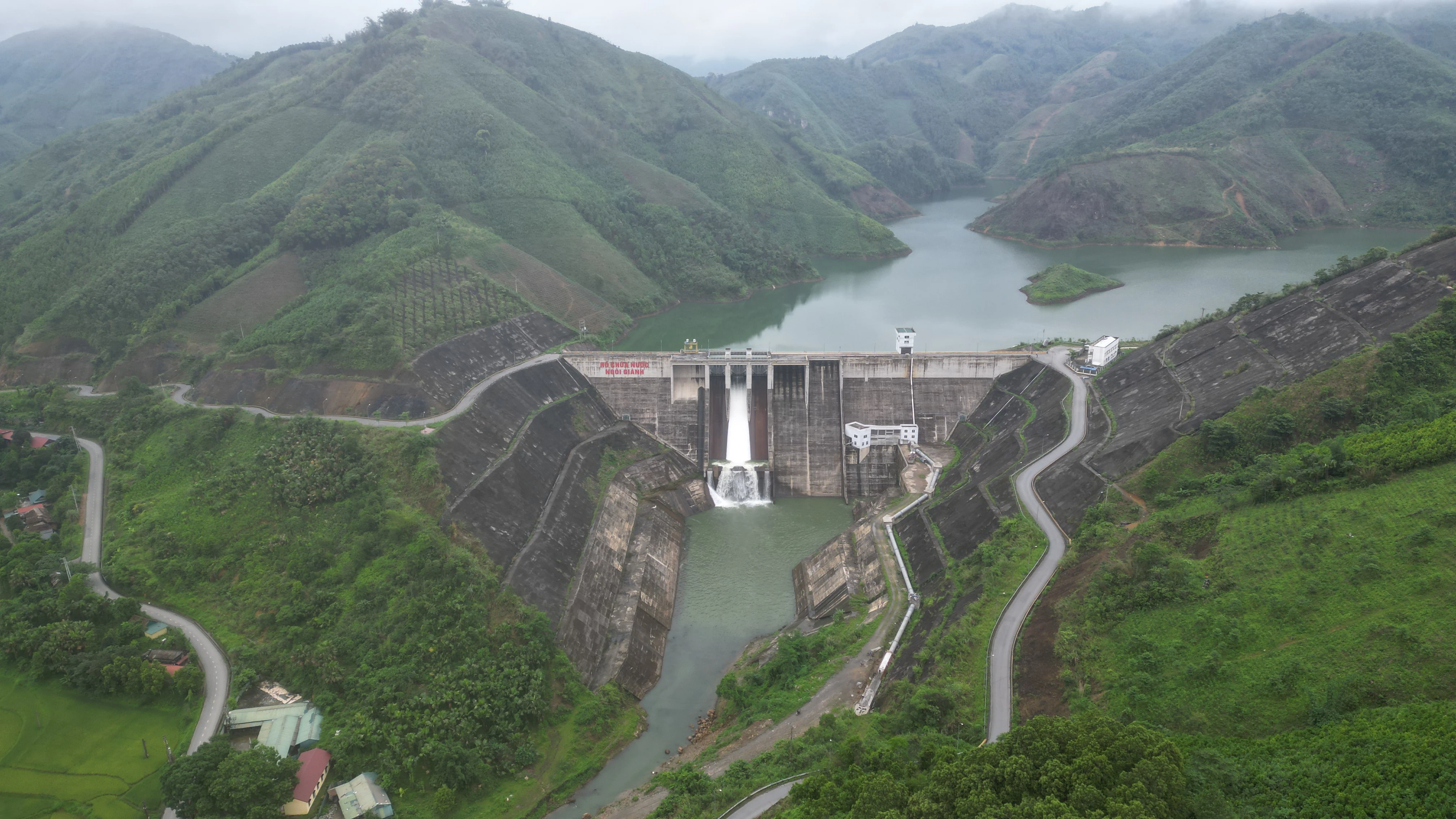 Overview of Ngoi Gianh reservoir