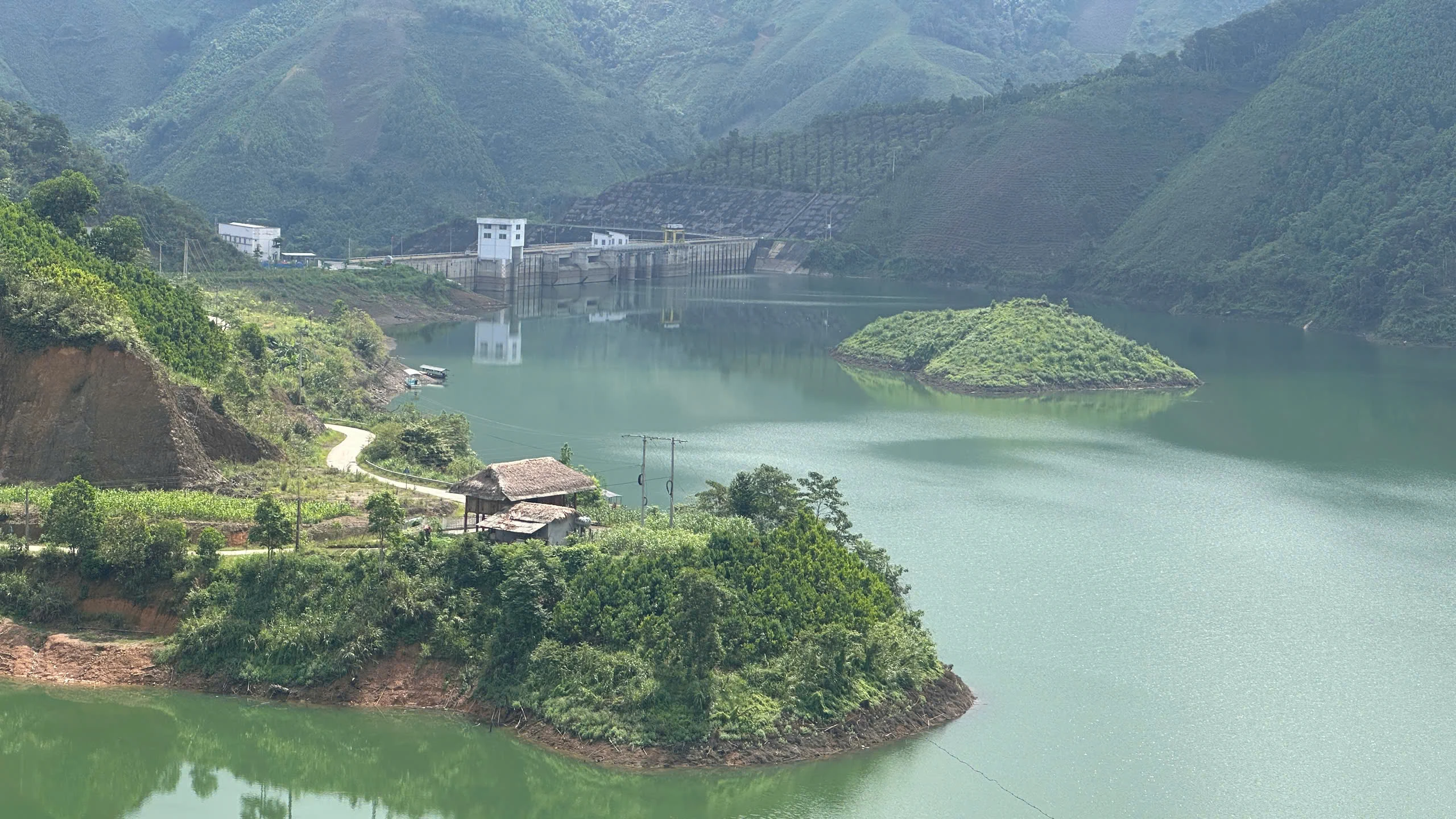 Overview of Ngoi Gianh reservoir